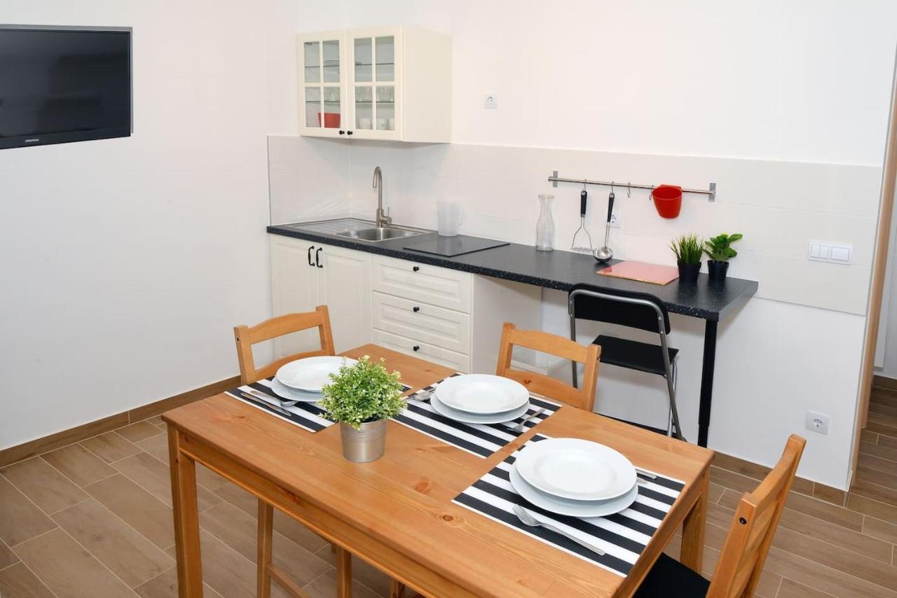 Apartment Avada Novalja Buitenkant foto